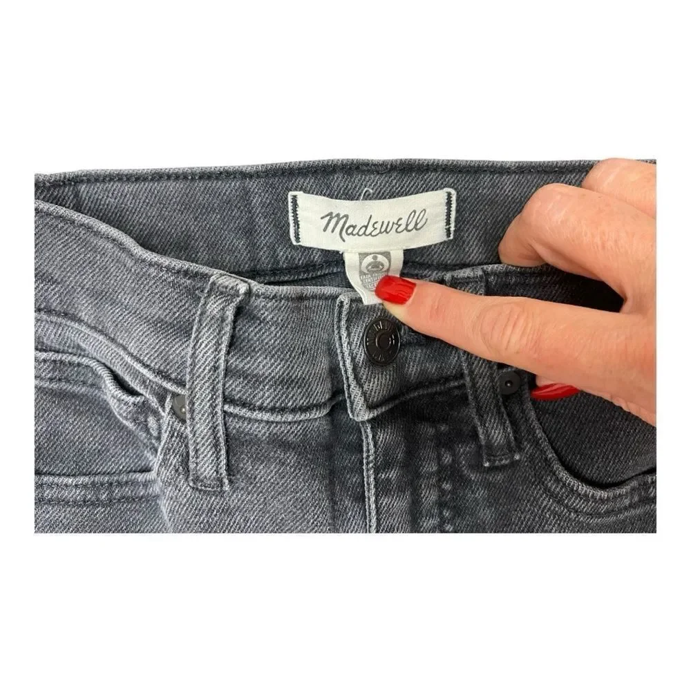 Madewell 10” High-Rise Black Distressed Skinny Jeans Size 24 EUC